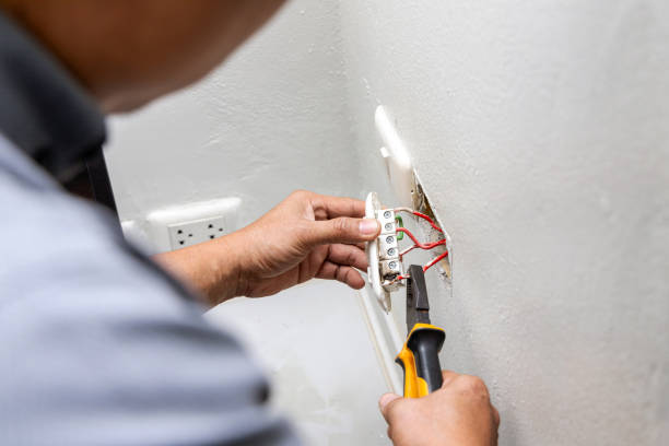 Best Circuit Breaker Repair  in Eastport, ME